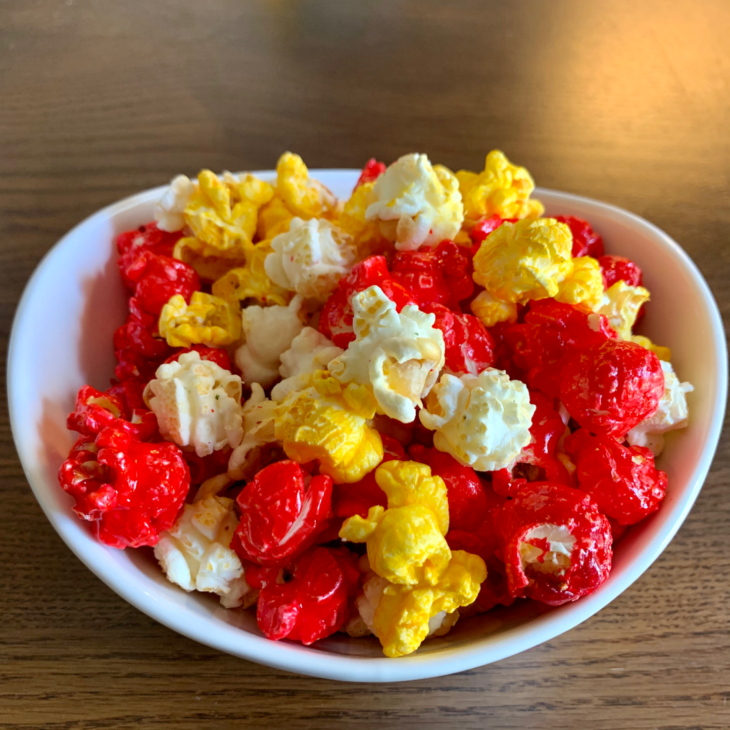 Kingdom - Cinnamon, Cheddar & Aged White Cheddar: Junior (approx 6 cups)