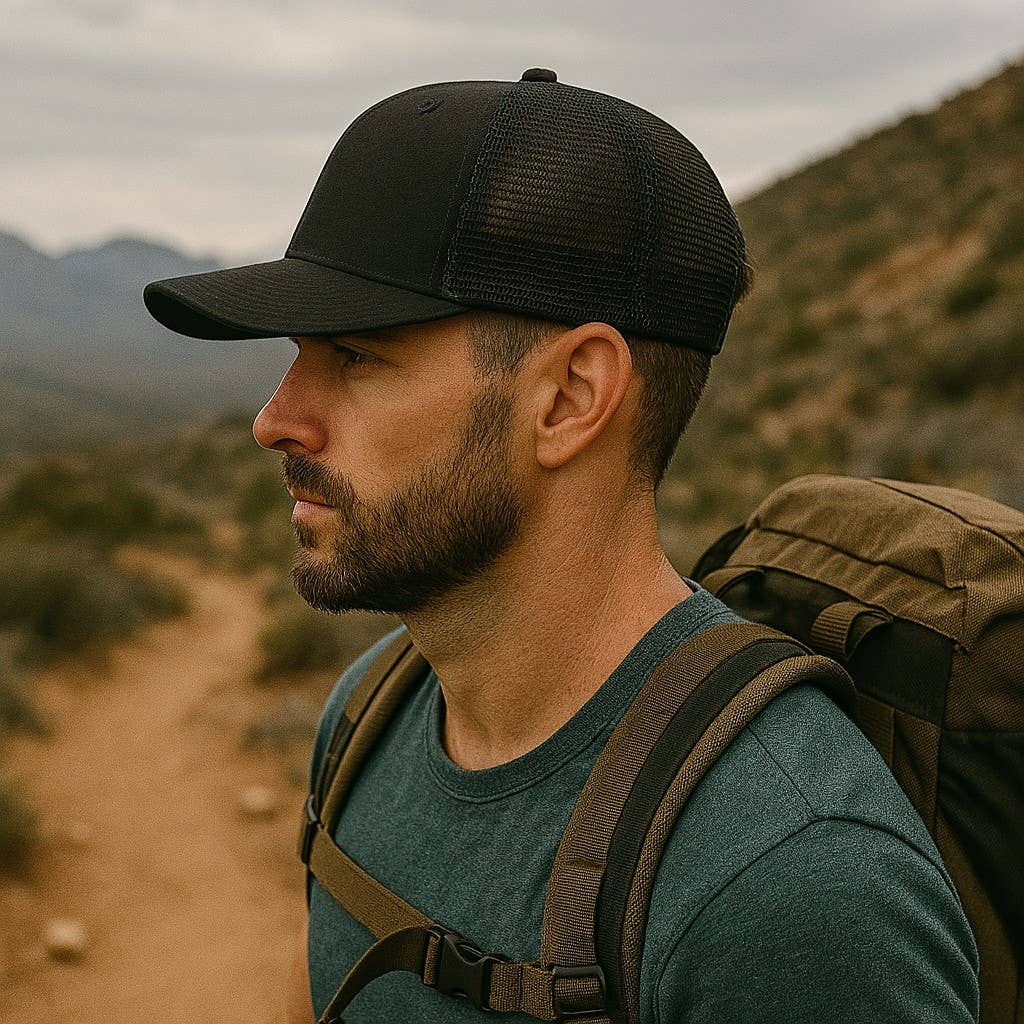 Mountains Trees Trucker Hat - Mesh Back Snapback Cap: Heather Grey on Black